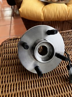 Front Wheel Hub Bearing