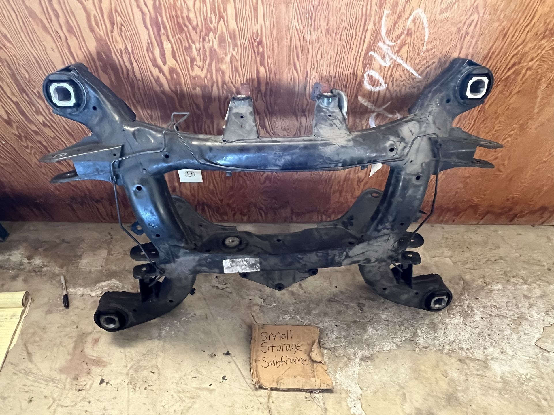 2008 To 2013 Bmw X6 X5 E70 E71 Rear Subframe