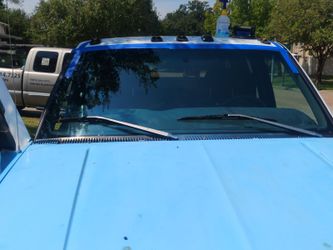 AUTO GLASS AND TINT