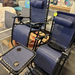 Outdoor Lounge Chairs And Table New Blue Mash 