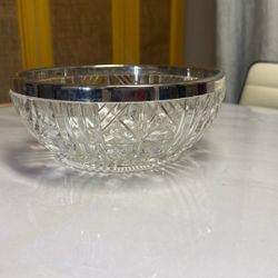 Crystal Clear Glass Bowl With Silver $5
