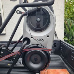 Bowflex master trainer like new.