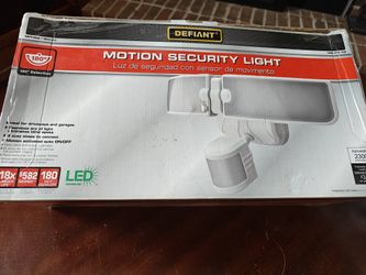 Defiant Motion  Security Led Light