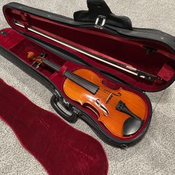 Eastman Strings, 4/4 Violin 