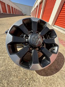 17s Dodge Ram 2500 oem power wagon wheels Rims Rines 8x165