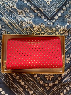 Hot Pink Michael Kors Wallet