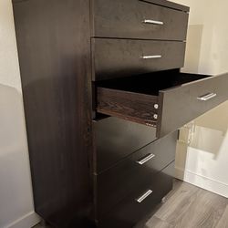 Dania Wood 6-Drawer Dresser
