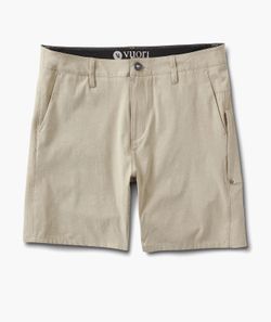 Vuori Aim Short - Khaki Golf/Travel/Club Shorts