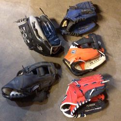 BASEBALL GLOVES MITTS SMALL CHILD KID SIZE