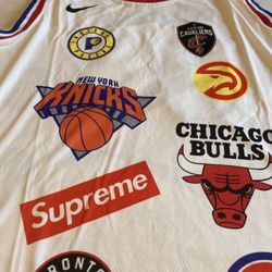 Nba XXL Supreme Jersey And Shorts 