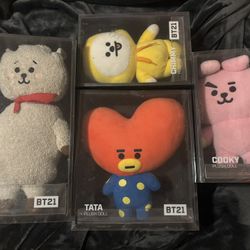 BT21 official plushies