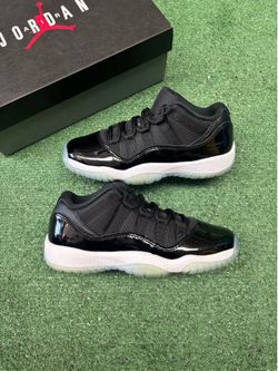JORDAN 11 SPACE JAM LOW SIZE 5Y