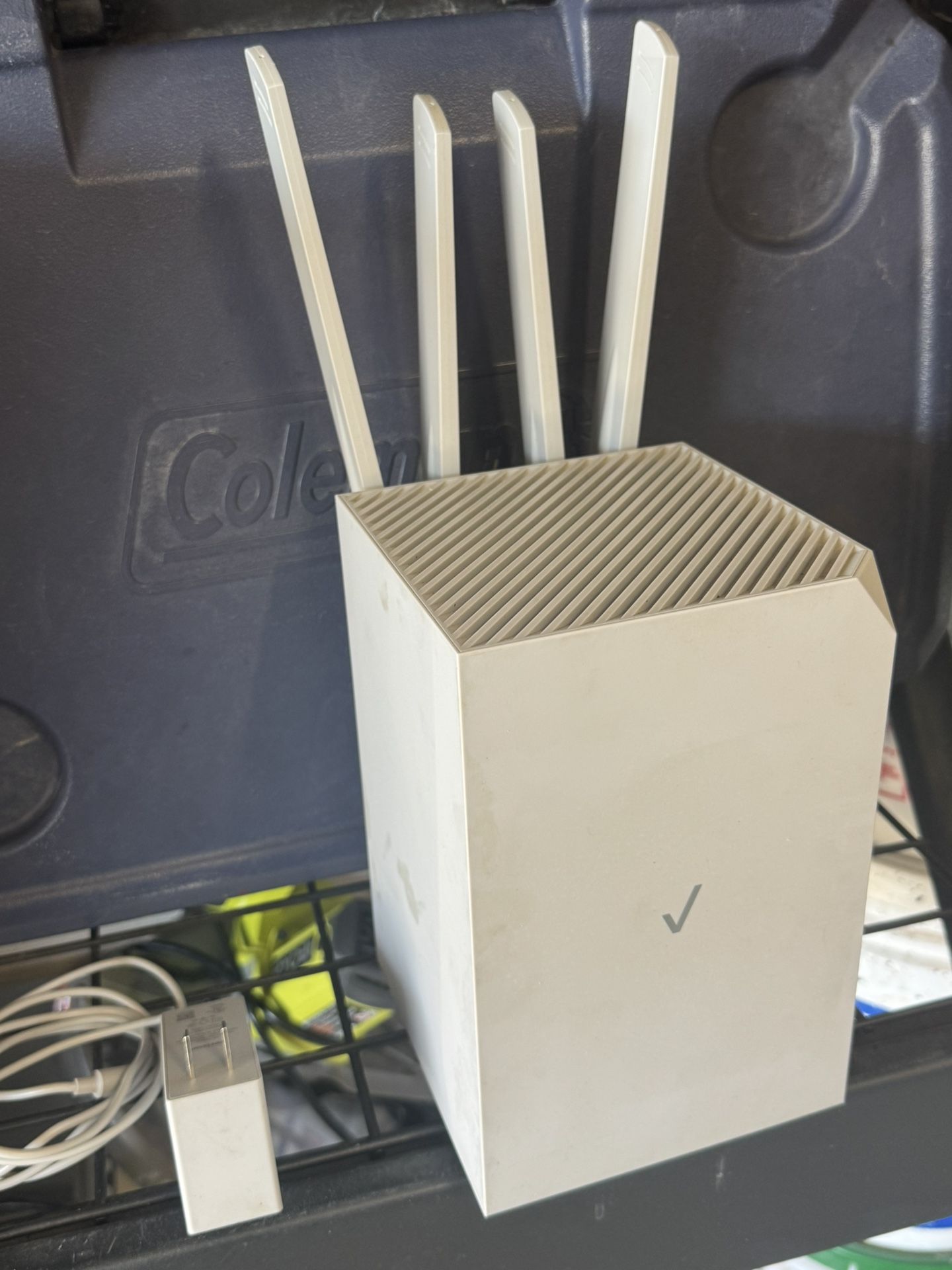 VERIZON Internet Gateway WNC-CR200A WIFI6 INTERNET GATEWAY 2023
