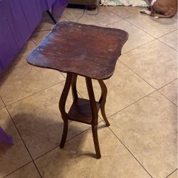 Antique table stand