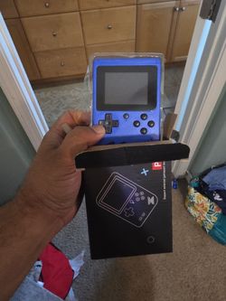 Gameboy type gaming system