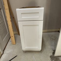 White Shaker base cabinet 15”W