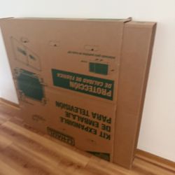 T V Box For Moving  Up To 85 “