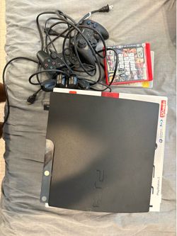 120gb PS3 with games and controllers