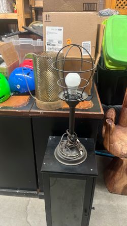 Lamps, metal cool design