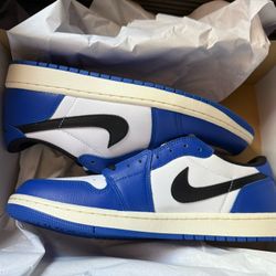 Jordan 1 low royal 10.5
