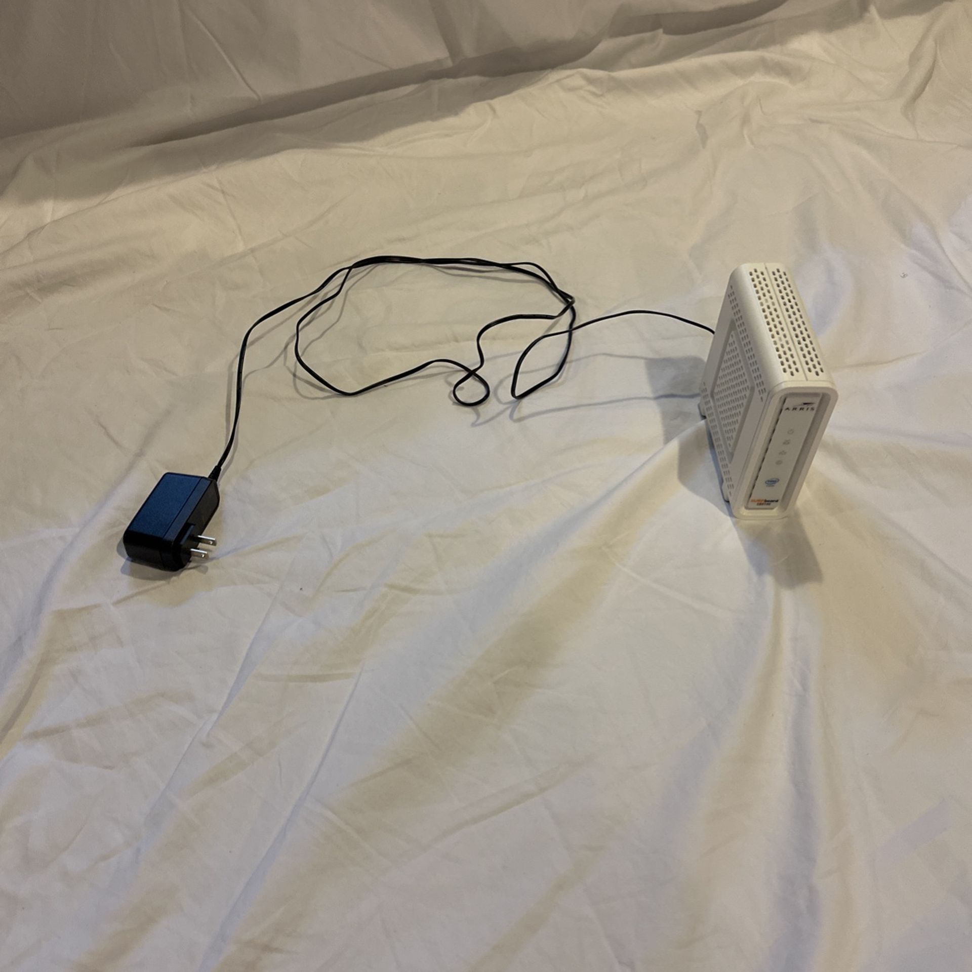 ARRIS SURFboard SB6190 Modem