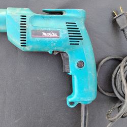 Makita 3/8" Drill