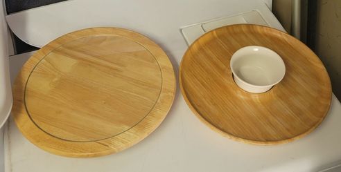 Kitchen Chip n dip or Lazy Susan
