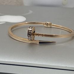 18 Karat Gold Bracelet 