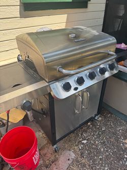 Char-Broil Stainless Steel Gas Grill