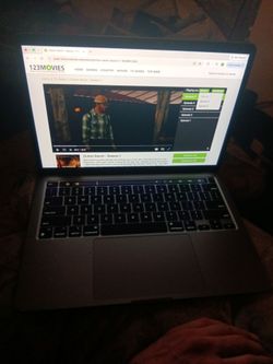 Macbook pro touch 13 inc
