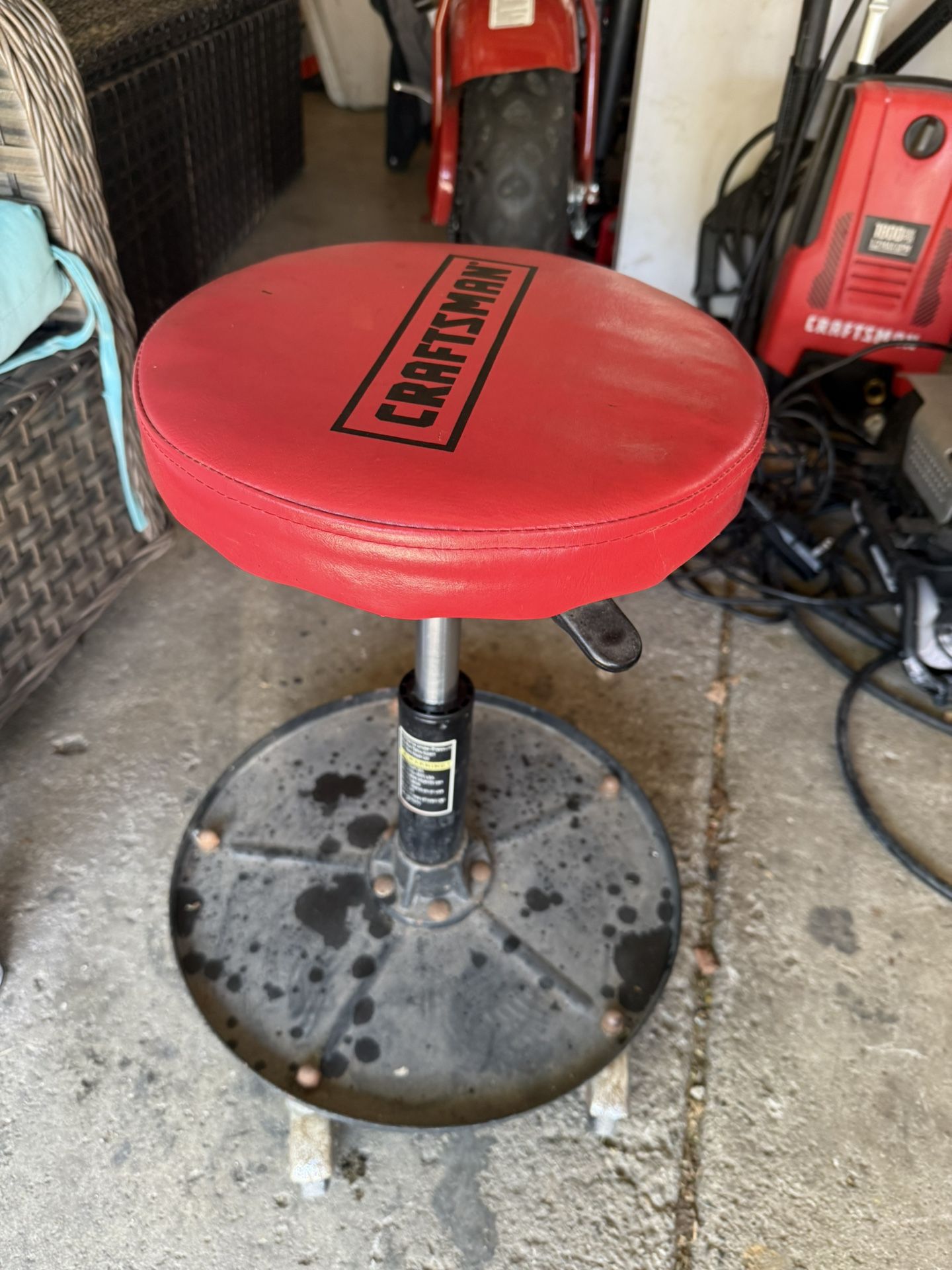 Rolling Stools, Garage Seat