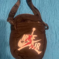 Vintage  Nike air bag  jumping
