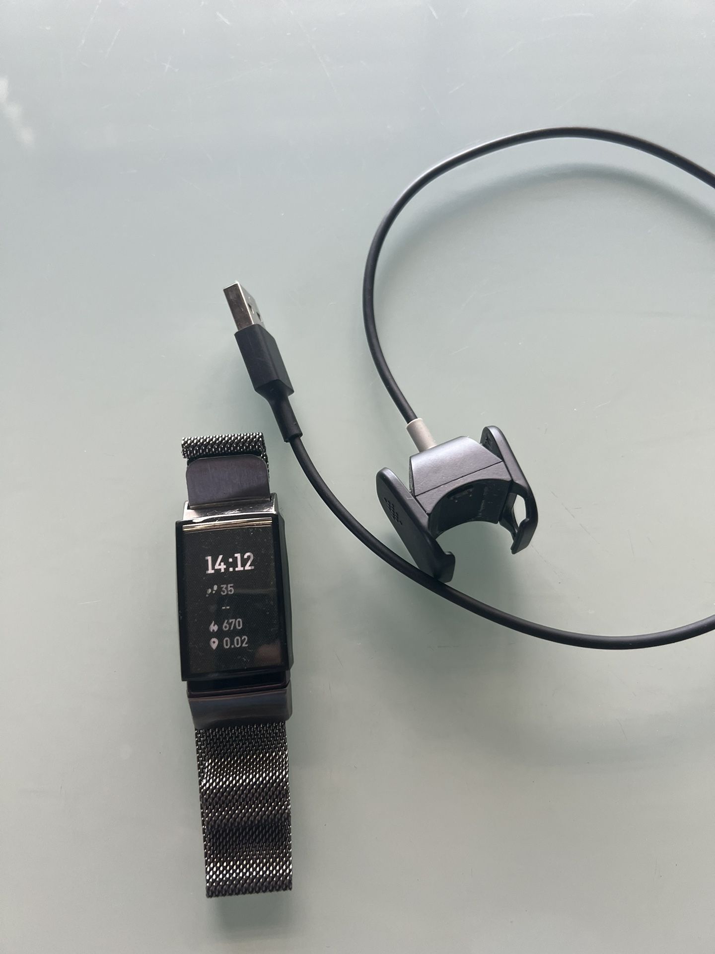 Fitbit Band 4