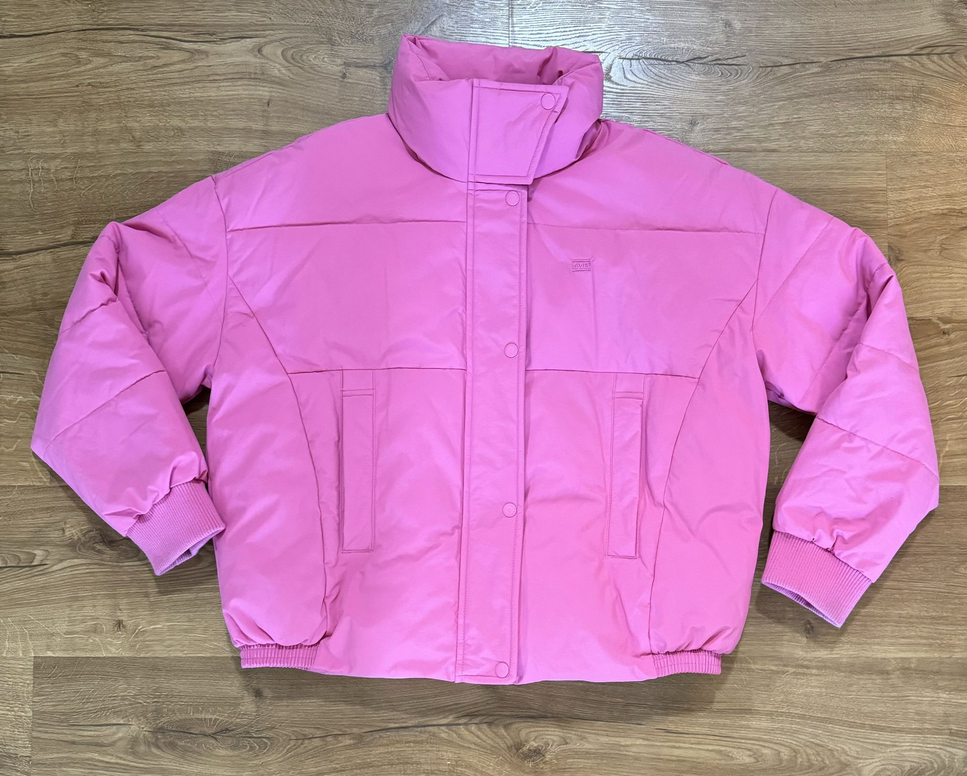 Woman’s Pink Levi Jacket Medium 