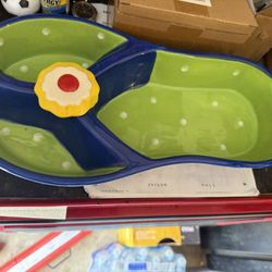Flip-flop Ceramic serving dish