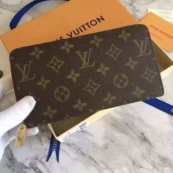 Designer Wallet