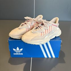 Womens 6 1/2 OZWEEGO J pink adidas sneakers