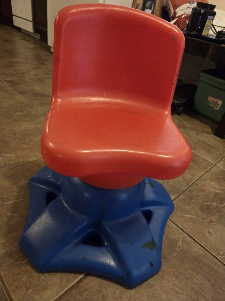 Little Tikes Chair