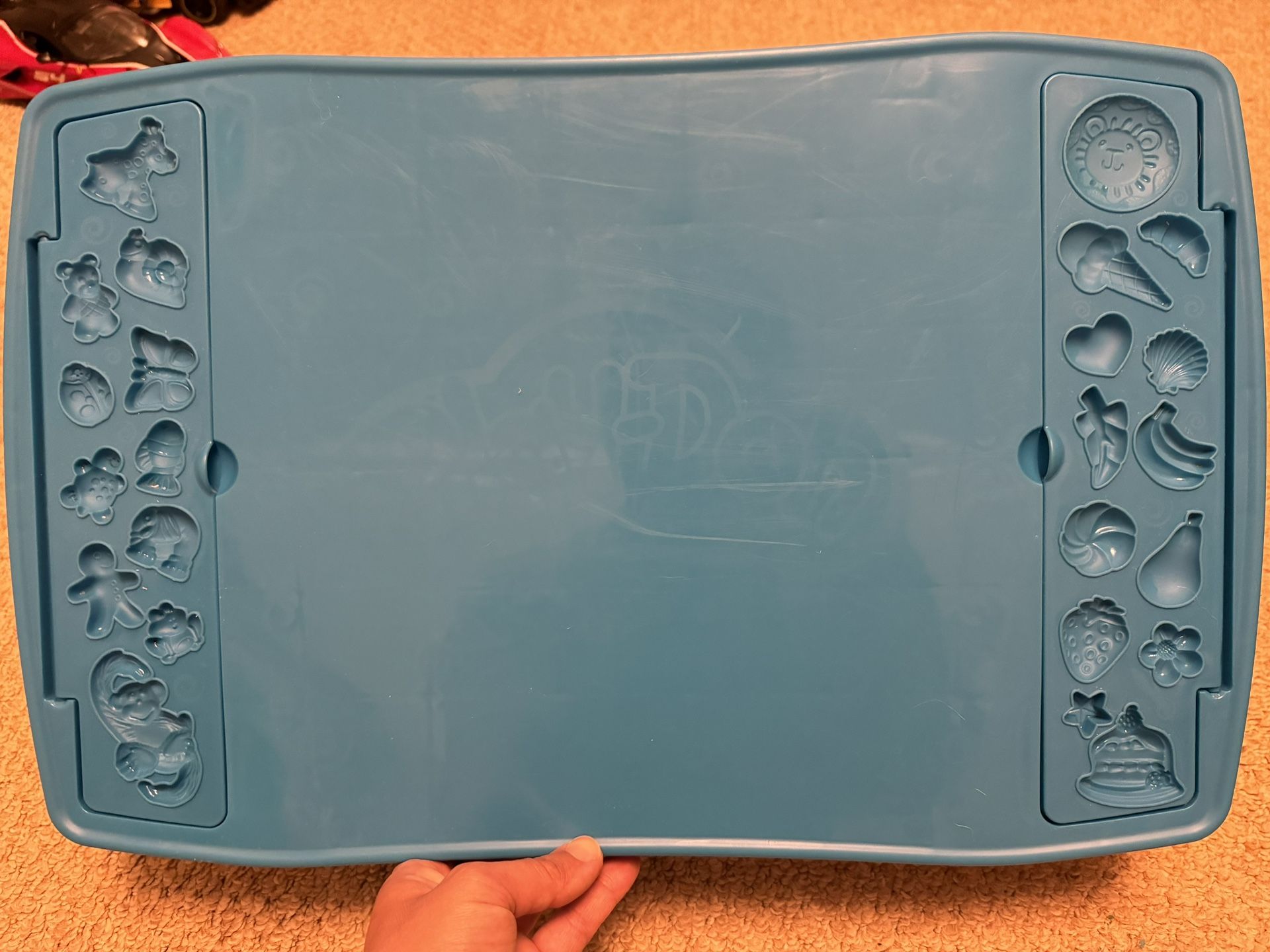 Play-Doh Play 'n Store Table