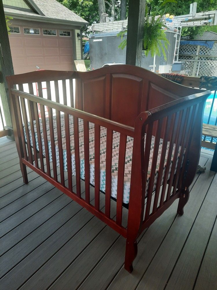 Baby Crib Bed Solid Wood
