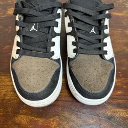 Nike Air Jordan Nu Retro 