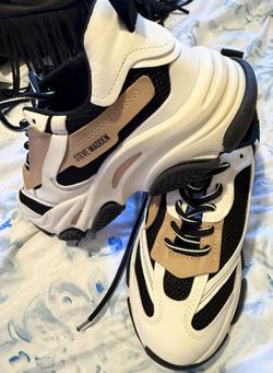 Steve Madden Size 9.5 Use Like New