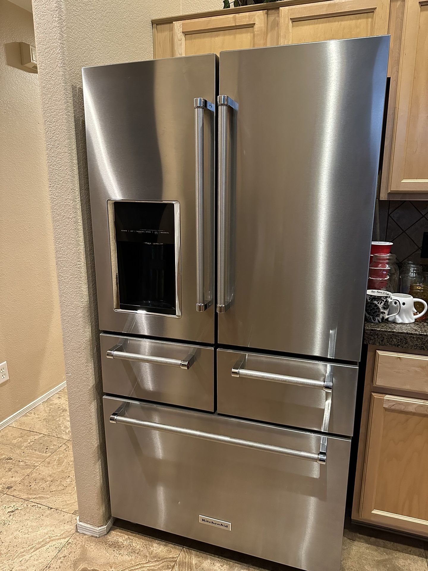 Kitchen Aid Refrigerator Stainless Steel for Sale in Gilbert, AZ - OfferUp