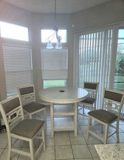 Ashley Furniture Round Counter-Height Table & 4 Chairs (Distressed Off-White/Grey)