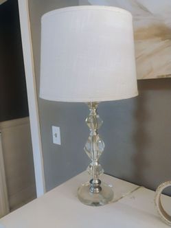 2 beautiful lamps