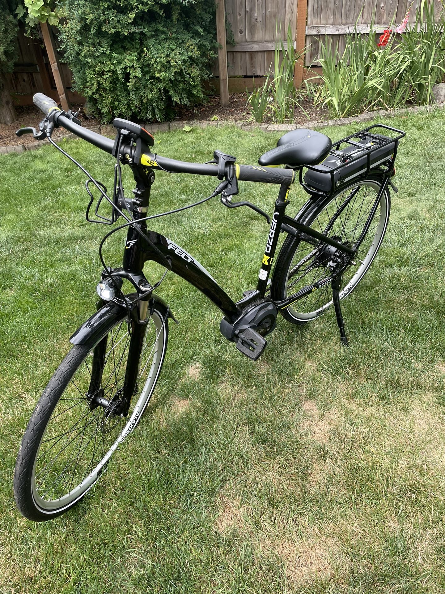 2018 Felt Verza-e 10
