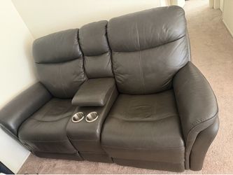 Living Spaces Power Recliner $399
