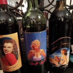 marilyn monroe wine bottles and rack 