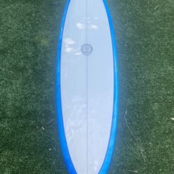 6’10” Mid length Surfboard