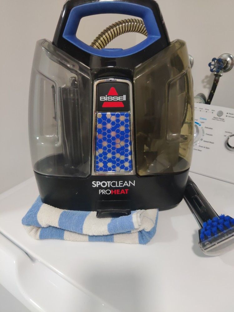 Bissell Spot Clean Pro Health Model 5207 Almost New Normal Price $13800